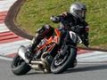 Jwèt Ktm super duke r sou entènèt
