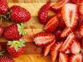 Jwèt Wouj Strawberry tèt  sou entènèt