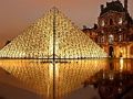 Jwèt Glass Piramid tèt  sou entènèt