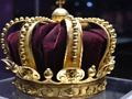 Jwèt Woumani Crown tèt  sou entènèt