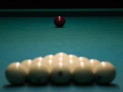 Jwèt 3d Billiard Piramid sou entènèt