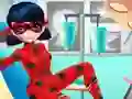 Jwèt Dotted Girl Ambulance For Superhero sou entènèt