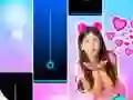 Jwèt Maria Clara e JP Piano Game Tiles sou entènèt