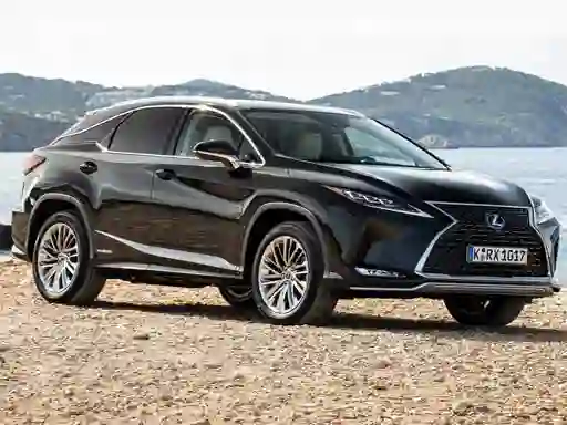 Jwèt Lexus RX sou entènèt