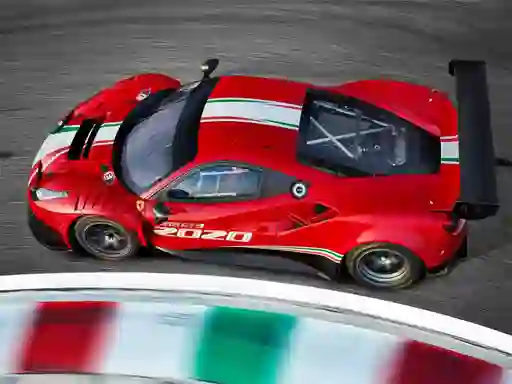 Jwèt Ferrari 488 GT3 Evo sou entènèt
