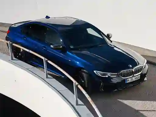 Jwèt BMW M340i Xdrive sou entènèt