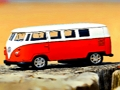 Jwèt Otobis Kanpin Alman yo  sou entènèt